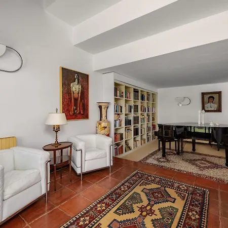 Bella Anna Villa *