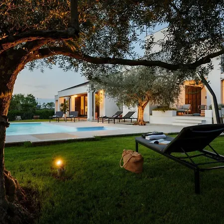 Bella Anna Villa *