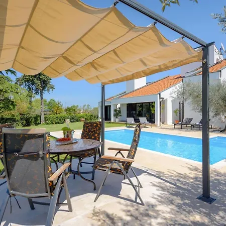 Bella Anna Villa